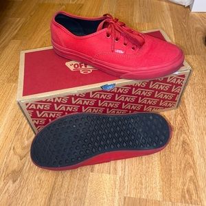 ❤️Vans Authentic Skate Shoe - Red Monochrome❤️